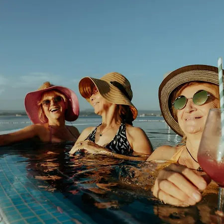 Hotel Floramare Health 3*